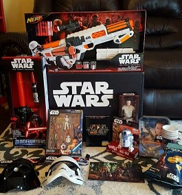 Throw the Ultimate Star Wars: The Force Awakens Viewing Party Star Wars The Force Awakens Party