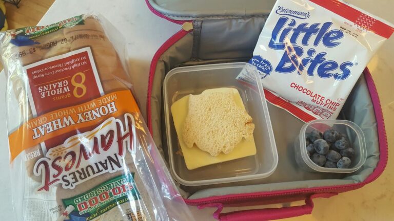Busy Moms Choose Nature’s Harvest® Bread and Entenmann’s® Little Bites™ Snacks