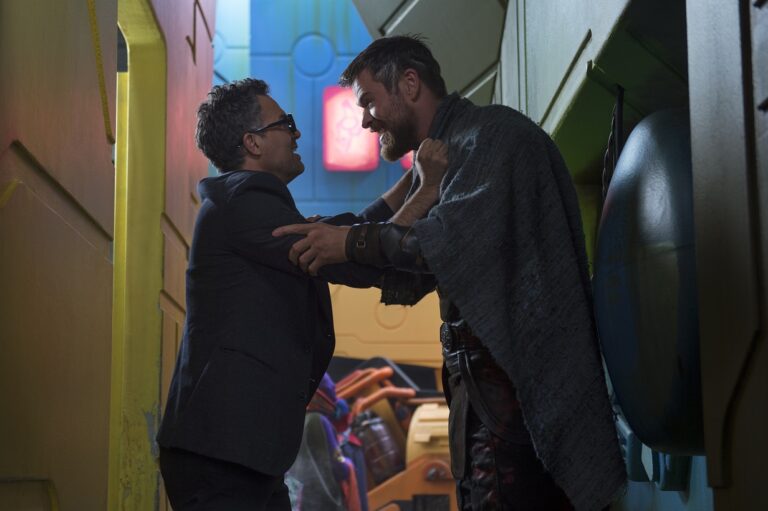 Thor Runs in to a Friend From Work in the Ragnarok Teaser Trailer