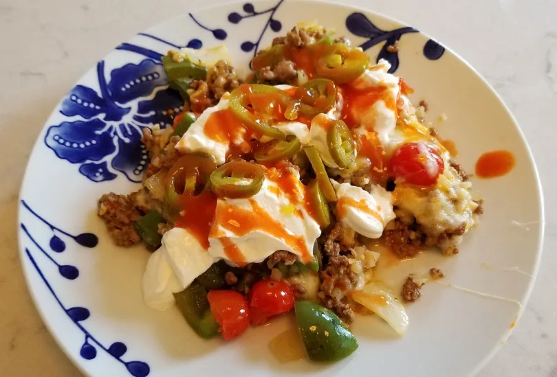 Keto taco skillet with toppings