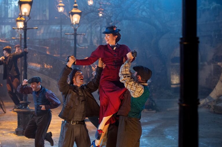 The Mary Poppins Returns Trailer Is Here & It Made Me Sob Like A Baby | #MaryPoppinsReturns