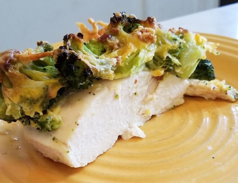 Super Easy Keto Approved Chicken Bacon Ranch Casserole Recipe