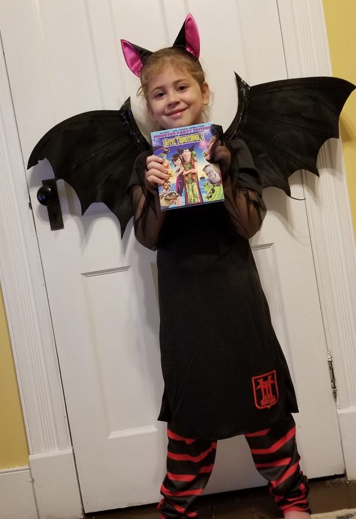 Mavis Halloween Costume Hotel T 3