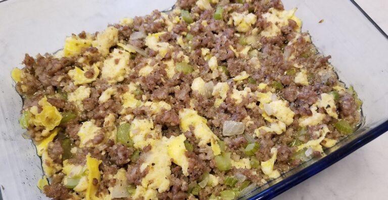 Low Carb & Keto Stuffing That is the BEST Addition to Any Holiday Meal!