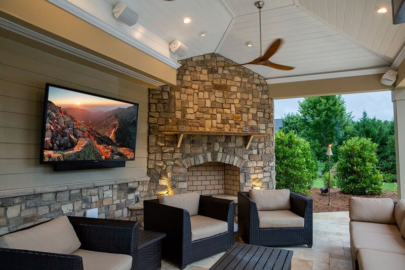 How to Plan the Best Outdoor Movie Nights this Summer! How to Plan the Best Outdoor Movie Nights this Summer!
