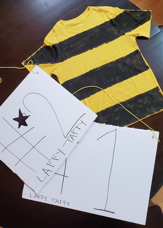 Spelling Bee Costume with Signs
