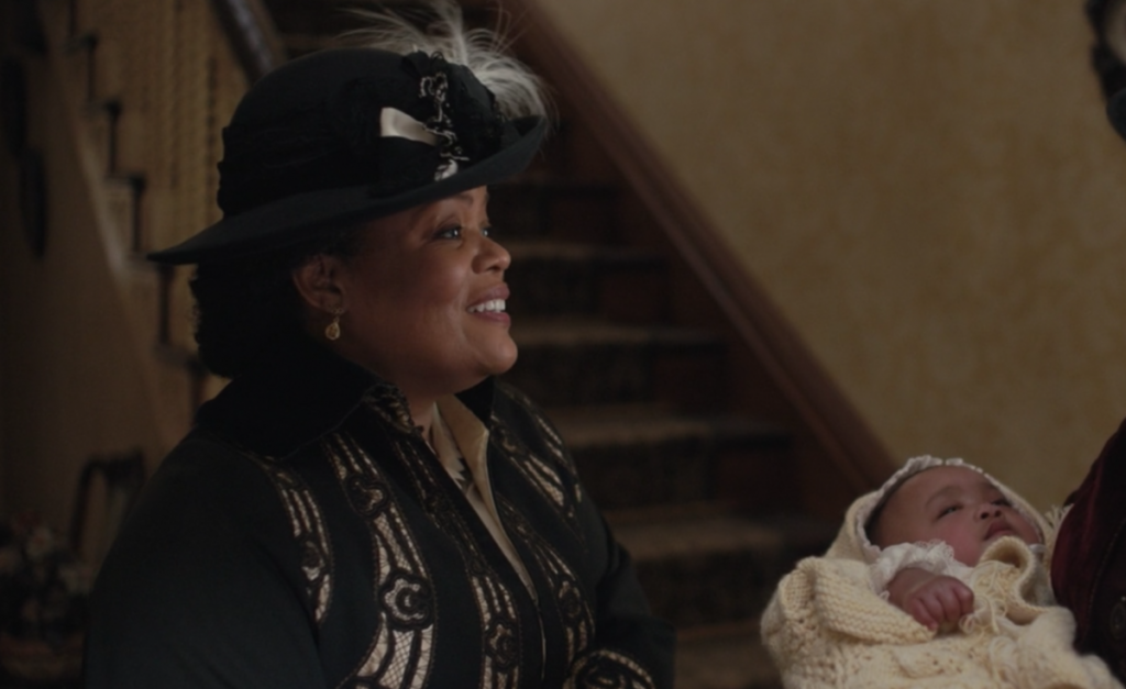 yvette nicole brown aunt sarah