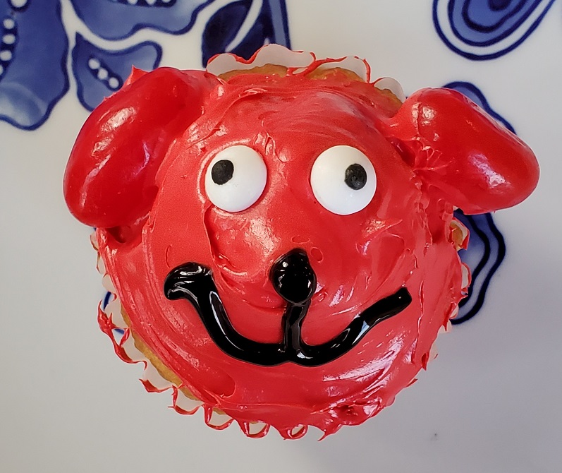 Clifford the Big Red Dog Cupcakes