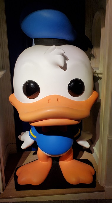 funko hollywood donald duck