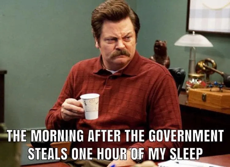 15+ Of The Best & Funniest Daylight Savings Time Memes