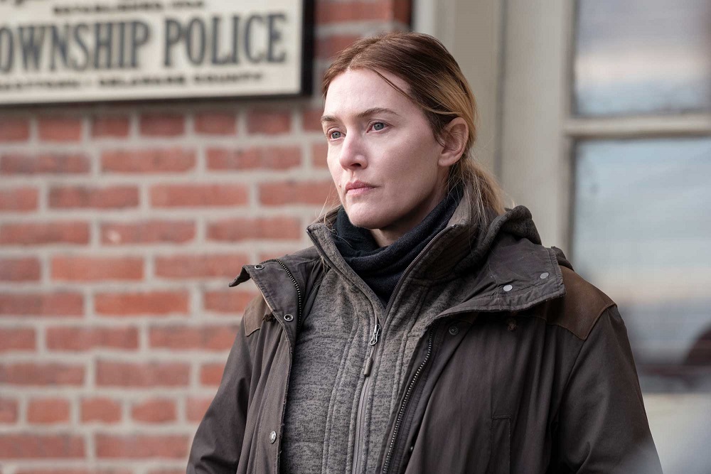 Mare of Easttown Review: A Suspenseful Crime Drama mare of easttown