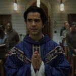 Midnight Mass Review: Unafraid to Tackle Religious Faith & Doubt
