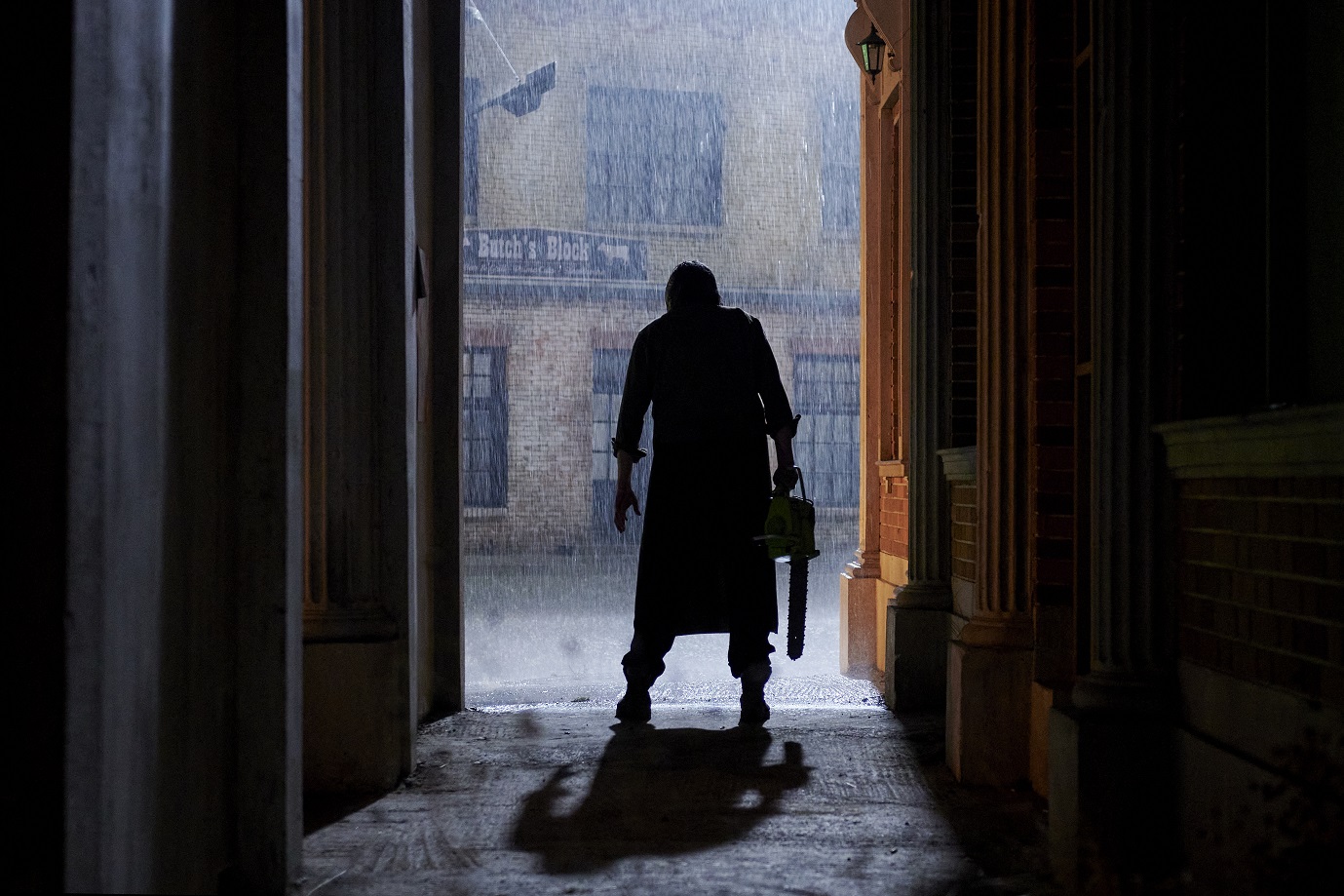 Texas Chainsaw Massacre leatherface 2022 movie review