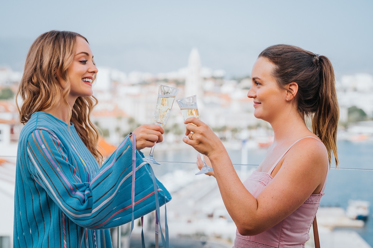 The Weekend Away Review