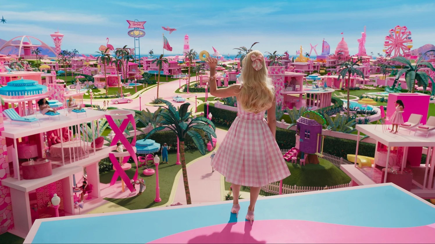 Barbie movie review 2023