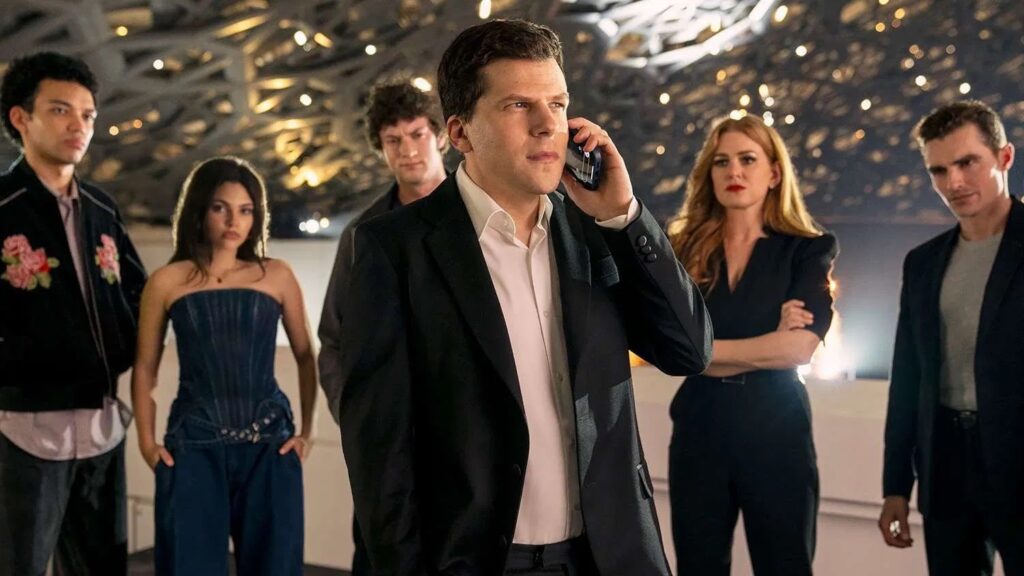 Lizzy Caplan On Her Surprise Return In Now You See Me Now You Don't(01)