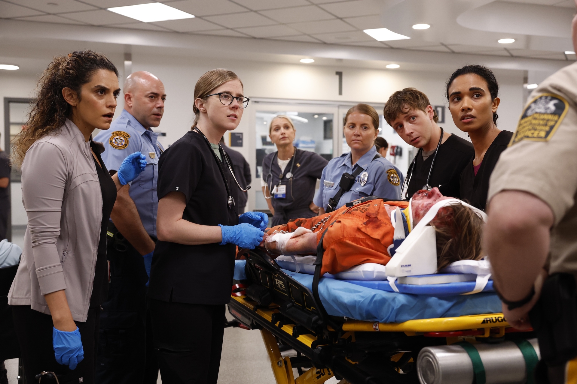 The Pitt Season 2 Is Just As Good As The First, If Not Better The Pitt Cast On Season 2, Real Maggots, & More