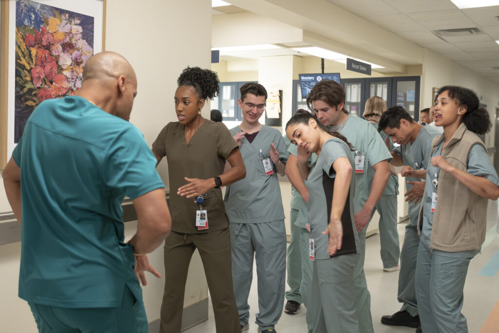 Scrubs Season 1 Review: This One Is For The Fans