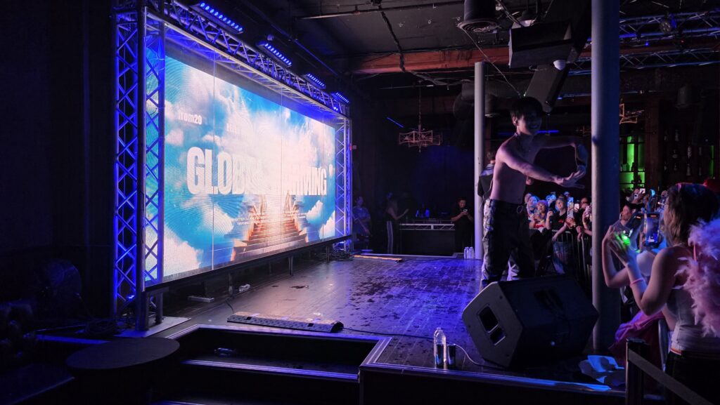 From Selfies To Encores: 5 Highlights From The Way Better "Global Warming" Final Show