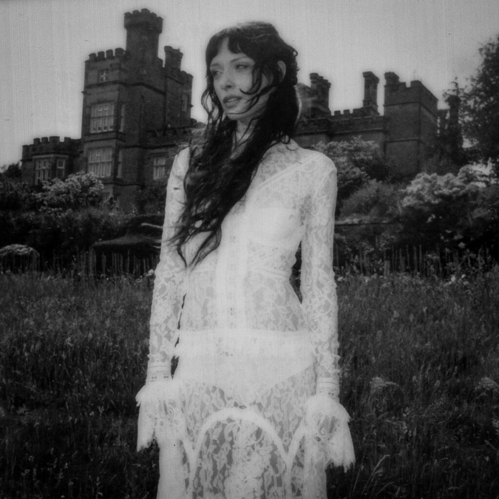 Holly Humberstone New EP & Tour Dates